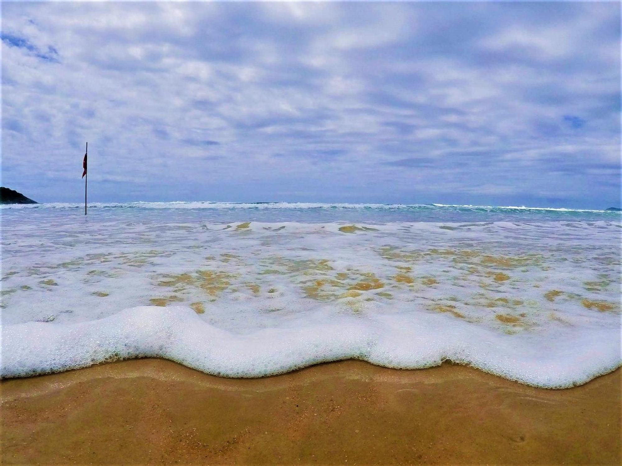 Pousada Hanalie - Praia Do Rosa - Sc エクステリア 写真